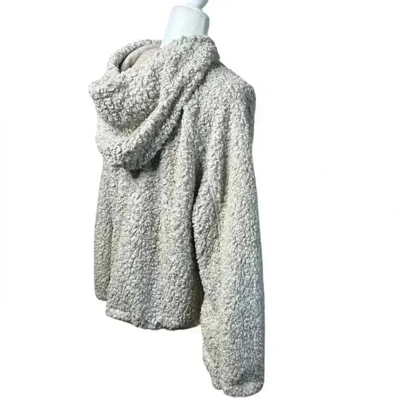 Dylan Faux Fur Hoodie Oatmeal Color with a Rose Pink Frosty Tip - size L - Picture 4 of 9